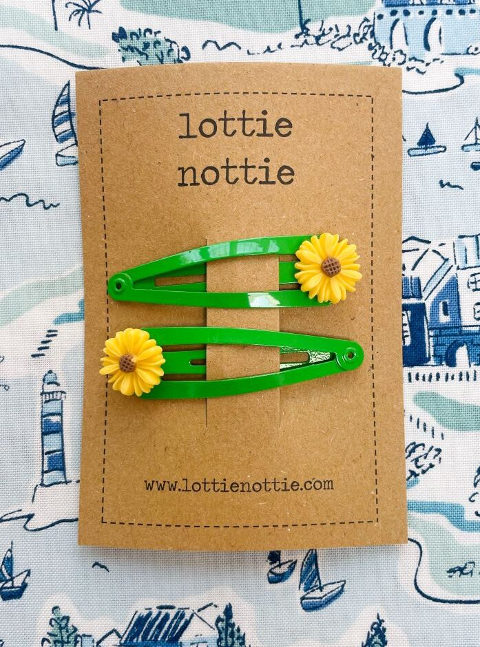 Sunflower Hair Clips image 0