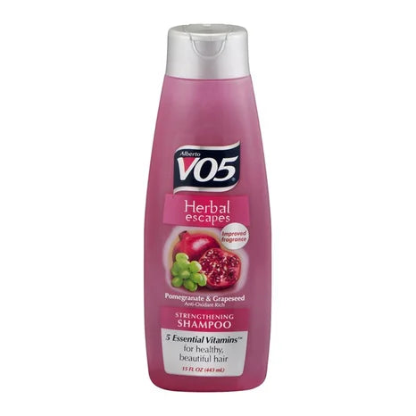 Alberto VO5 Herbal Escapes Strengthening Shampoo Pomegranate & Grapeseed image 0