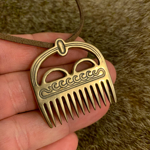 Viking Comb - Bronze image 0